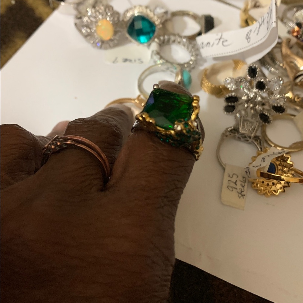 Frog Shaped Large Emerald Green Statement Ring Si… - image 1